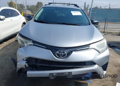 2016 Toyota Rav4 Le z USA, uszkodzony, nr VIN 2T3ZFREV7GW278530